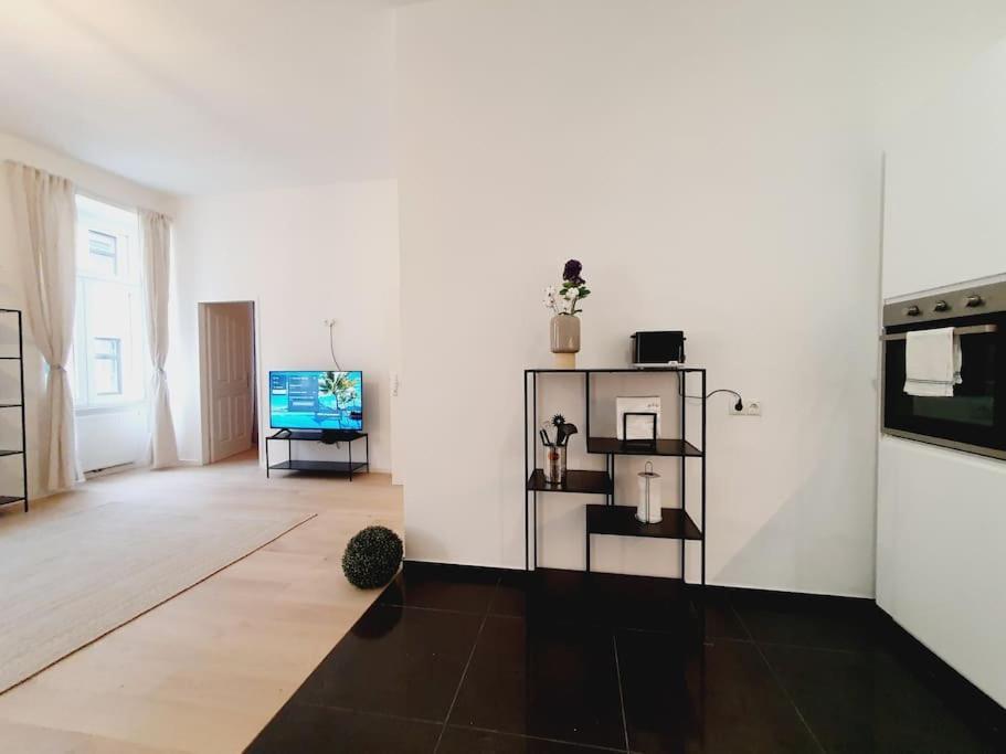 Savoir Vivre Apartments Rosinagasse เวียนนา ภายนอก รูปภาพ